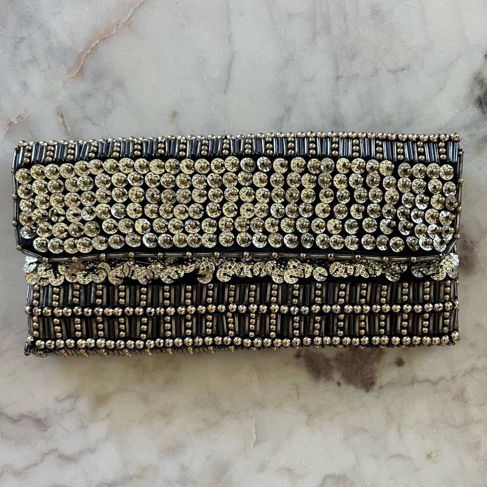 AKIRA sequin/beaded clutch